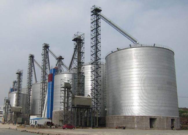 灵武大型钢板库构造参数及水泥储存质量